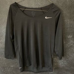 SOLD Nike Long Sleeve